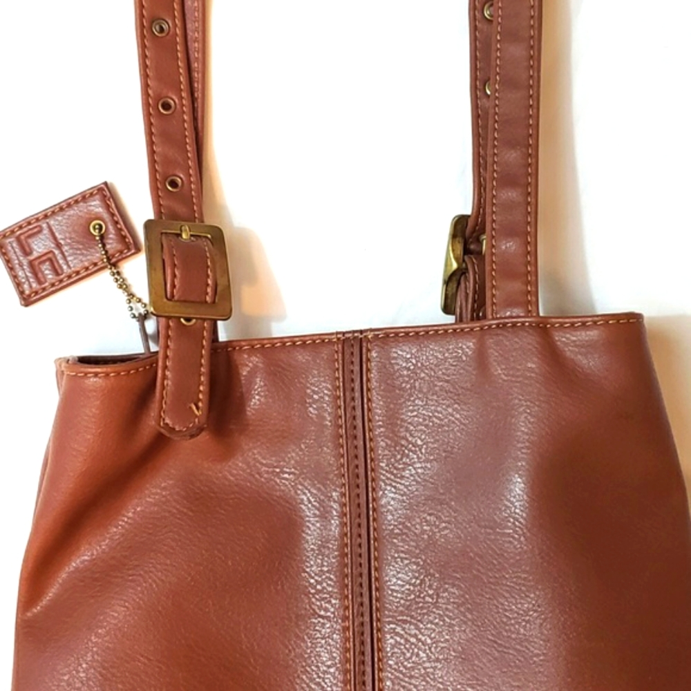 Liz Claiborne Tan leather purse - Picture 3 of 8